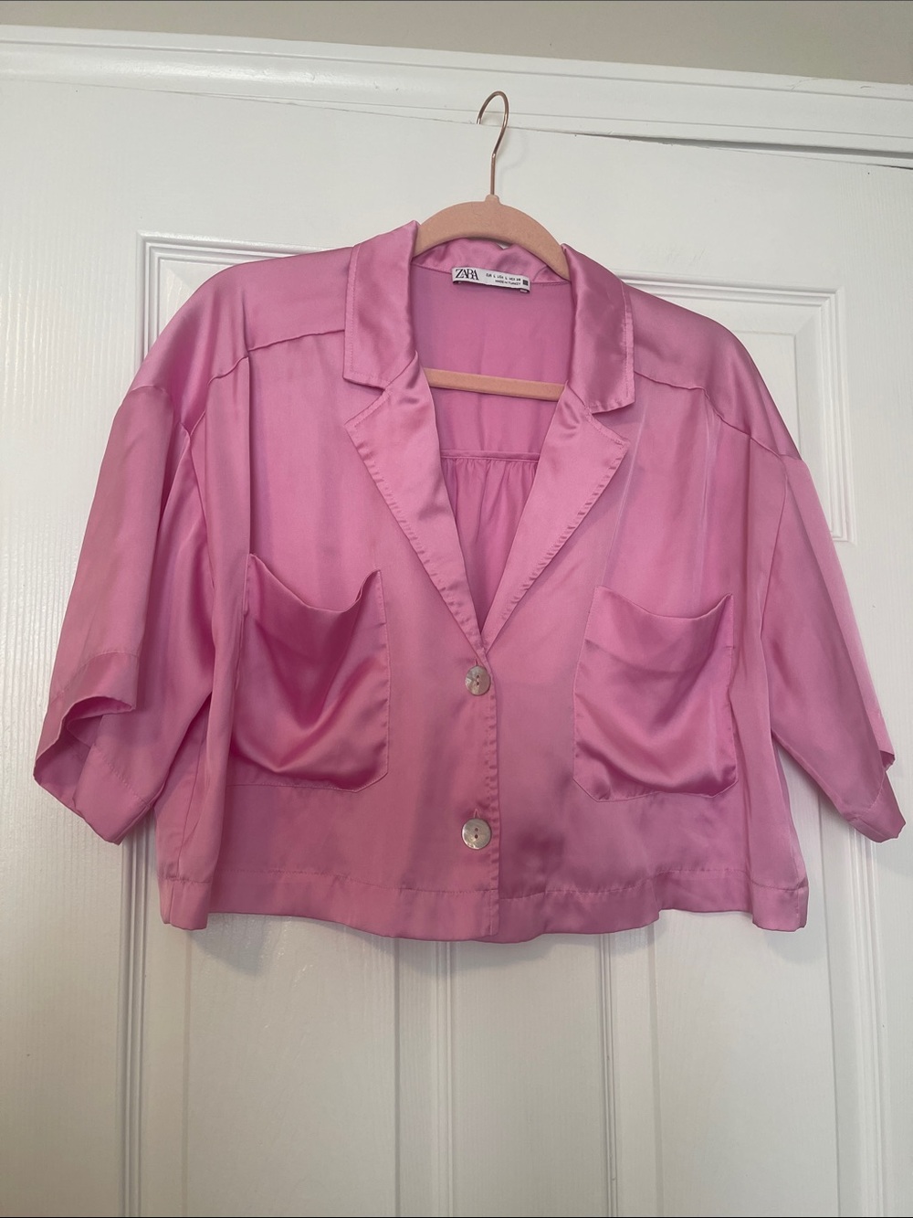 Zara Pink Satin Short-Sleeve Button-Down Crop Shirt